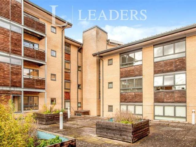 Studio for sale in Arbury, Cambridgeshire