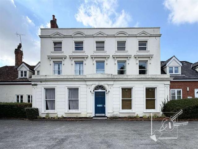 Studio for rent in Northfleet, Gravesham