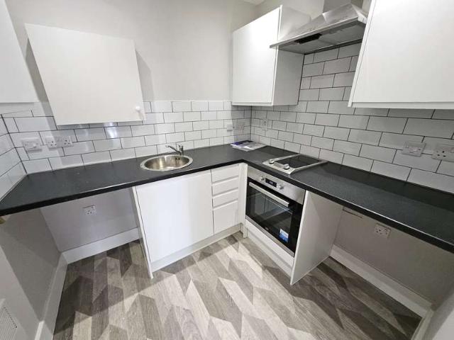 Studio for rent in Hexthorpe, South Yorkshire