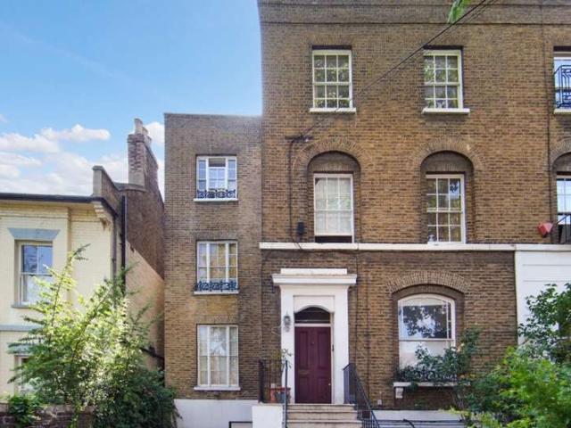 Studio for sale in Peckham, Greater London