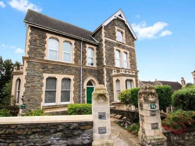 Studio for sale in Clevedon, North Somerset