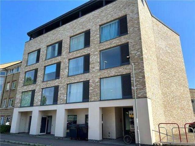 Studio for sale in Arbury, Cambridgeshire
