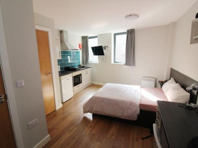 Studio for rent in City Centre, South Yorkshire