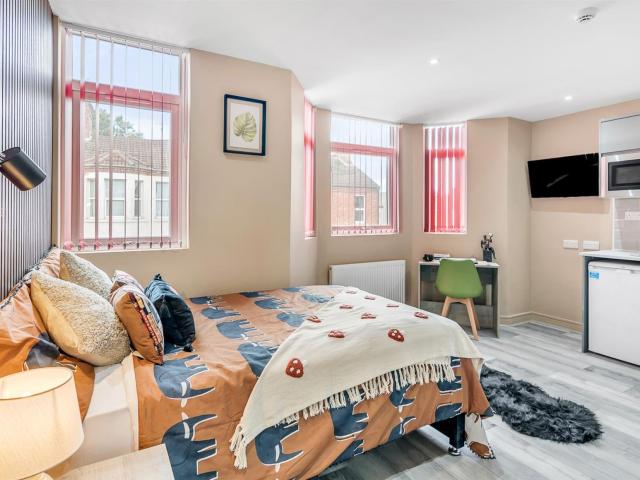 Studio for rent in Radford, West Midlands