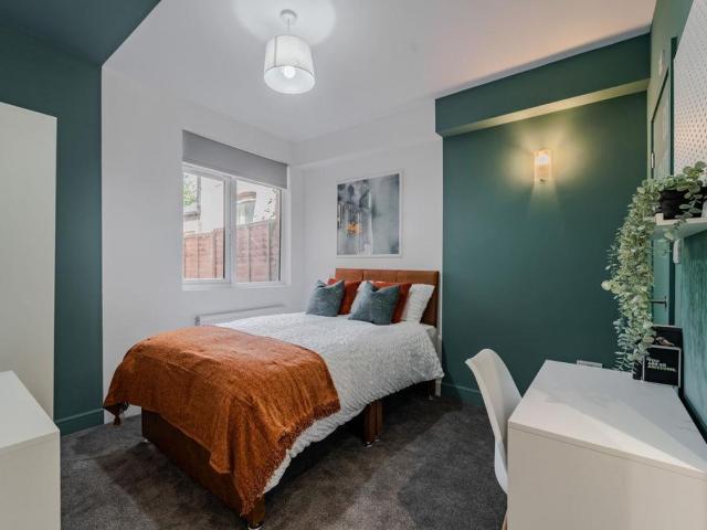 Studio for rent in Spon End, West Midlands