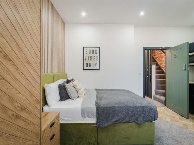Studio for rent in New Bilton