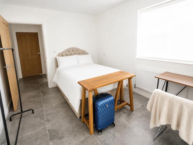 Studio for rent in Cheylesmore, West Midlands