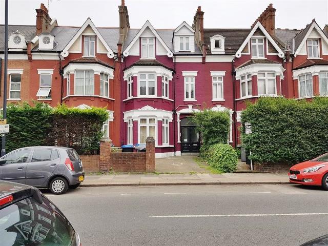 Studio for rent in Dollis Hill, Greater London