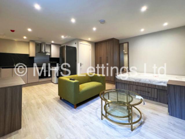 Studio for rent in Hyde Park, Leeds