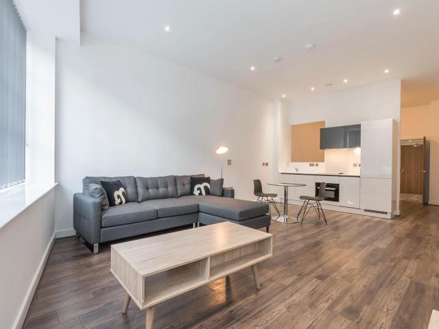 Studio for rent in Jewellery Quarter, West Midlands