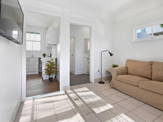 Granny Flat for rent in Toombul, Queensland