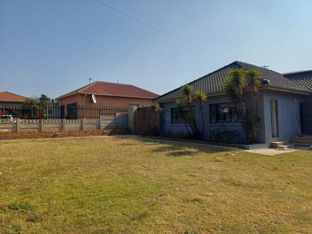 Property for rent in Nooitgedacht, Gauteng