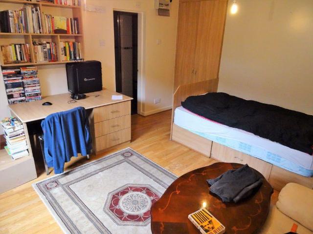 Room for rent in West Yorkshire