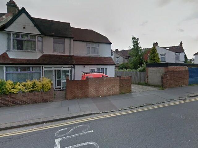 Studio for rent in London Borough of Croydon, Cat Hill