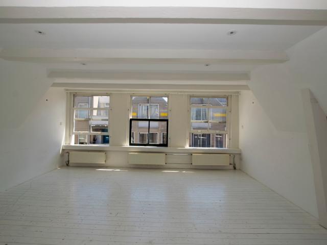 Studio te huur in Centrum, Amsterdam