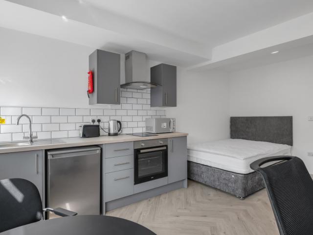 Studio for rent in Little Chester, East Midlands