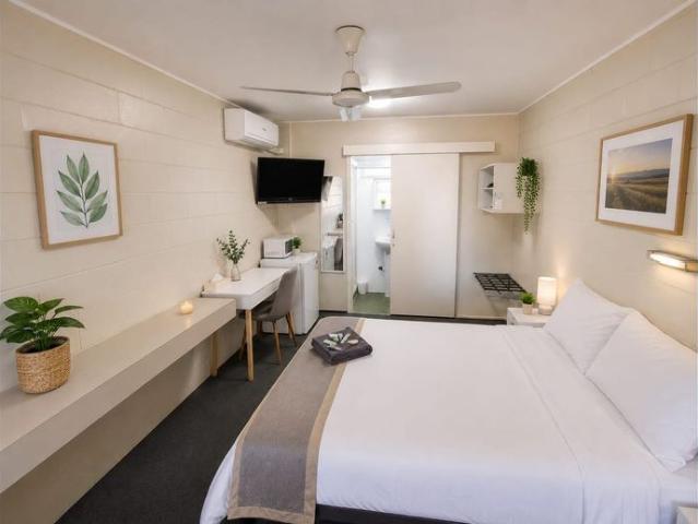 Granny Flat for rent in Capella, Queensland