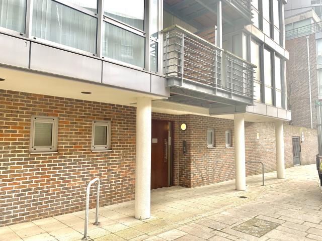 Studio for rent in Portsea, City Of Portsmouth