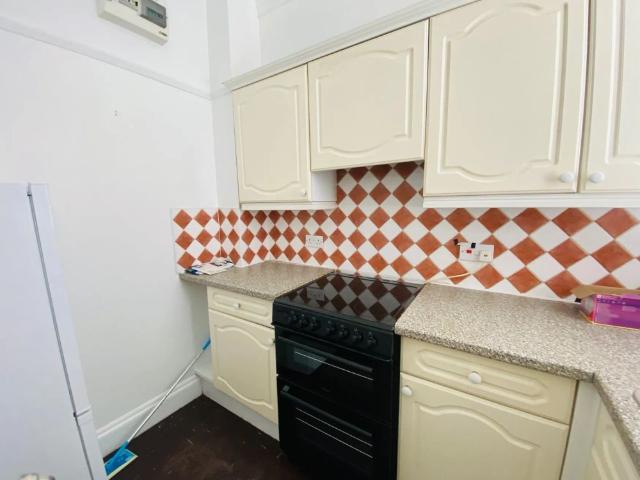 Studio for rent in Lichfield, Boley Park