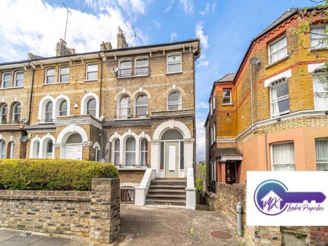 Studio for rent in Archway, Greater London