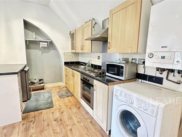 Studio for rent in Spring Park, Luton