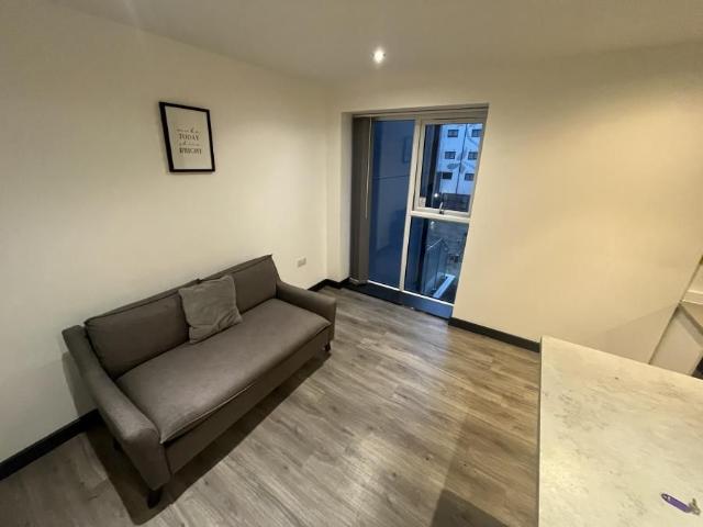 Studio for rent in New Town, Luton