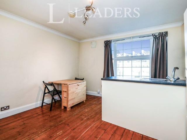 Studio for rent in Charlotteville, Westborough