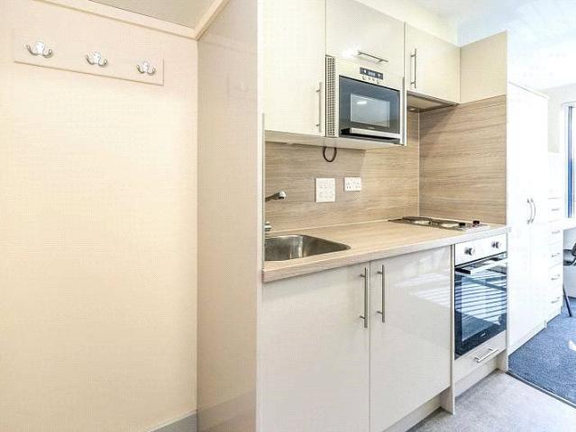Studio for rent in Fratton, City Of Portsmouth