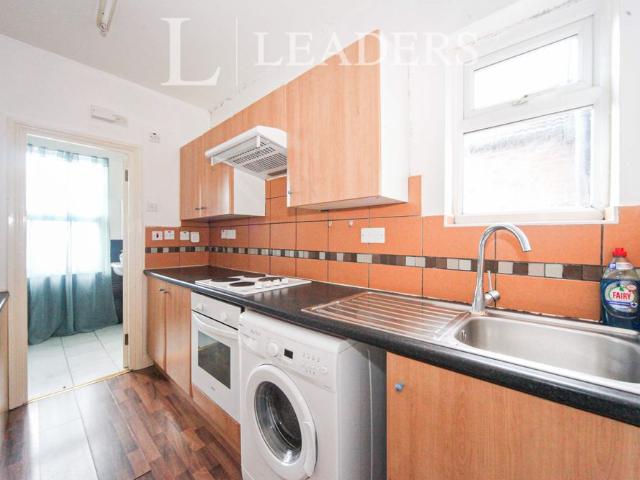 Studio for rent in Spring Park, Luton