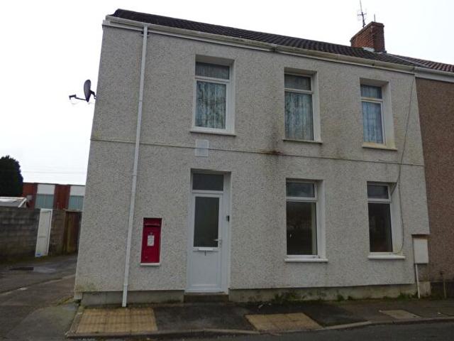 Apartment for rent in Morfa, Llanelli