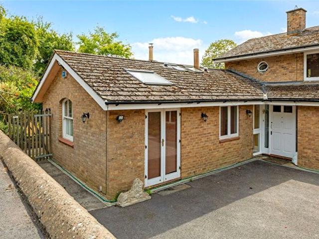 Apartment for rent in Evershot, Oxfordshire
