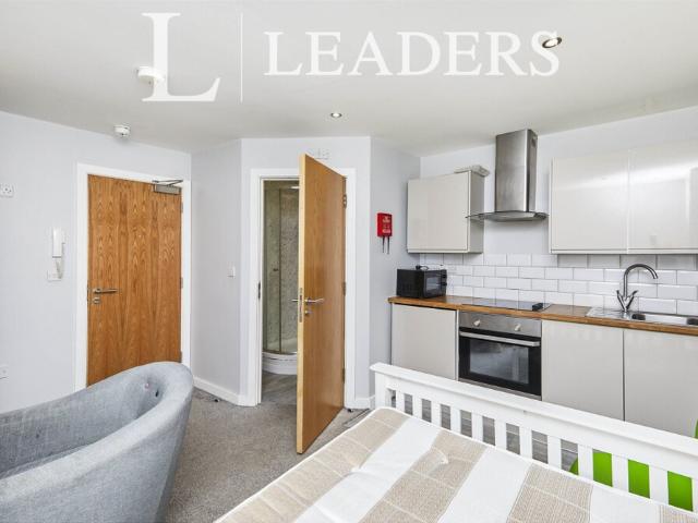 Studio for rent in Little Chester, East Midlands