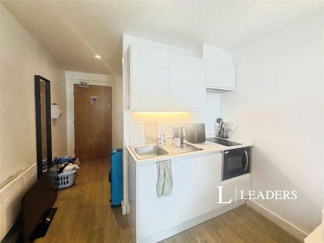 Studio for rent in Butterton, Staffordshire