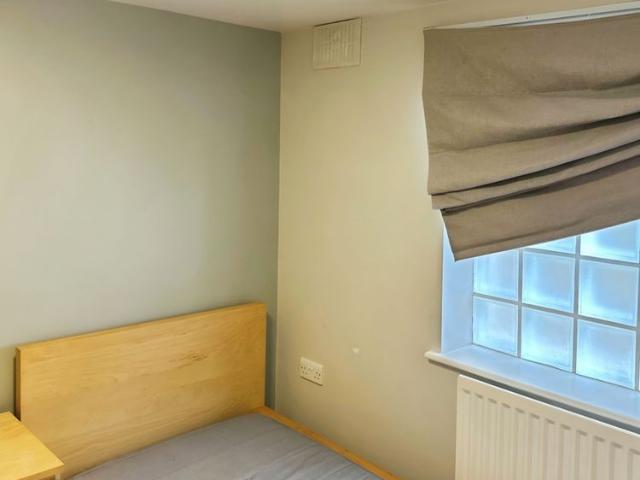 Studio for rent in Chesterton, Arbury