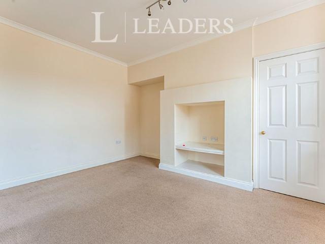 Studio for rent in Clapham, West Sussex