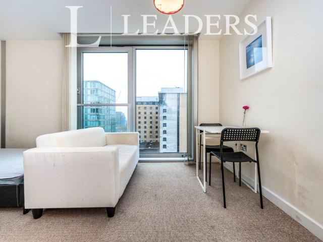 Studio for rent in Milton Keynes