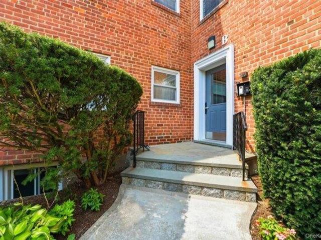 Condo for sale in Tarrytown, New York