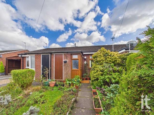 Bungalow for sale in Hazel Grove, Greater Manchester