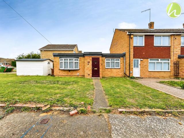 Bungalow for sale in Stanford-le-Hope, Essex