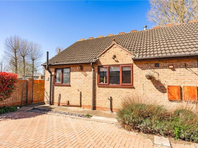 Bungalow for sale in Healing, North East Lincolnshire
