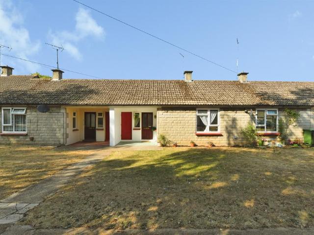 Bungalow for sale in Chippenham, Wiltshire