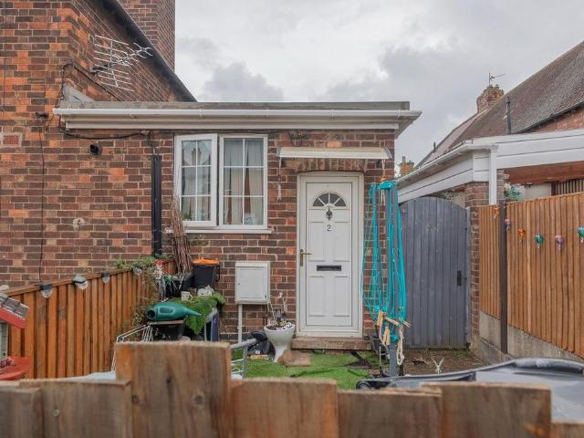 Bungalow for sale in Grantham, Barholm