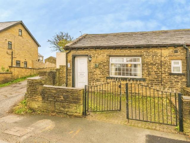 Bungalow for sale in Shelf, Calderdale