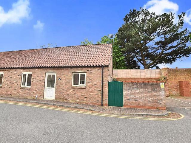 Bungalow for sale in Laceby