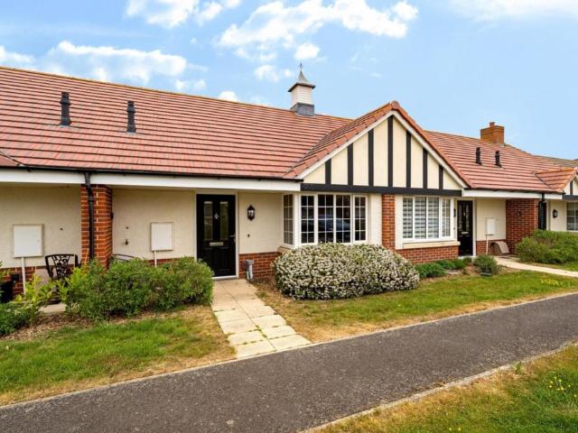 Bungalow for sale in North East Lincolnshire