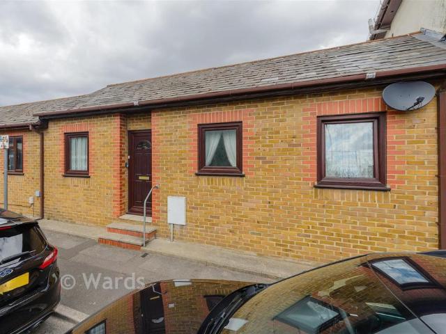 Bungalow for sale in Gillingham