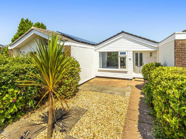 Bungalow for sale in Strode, Devon