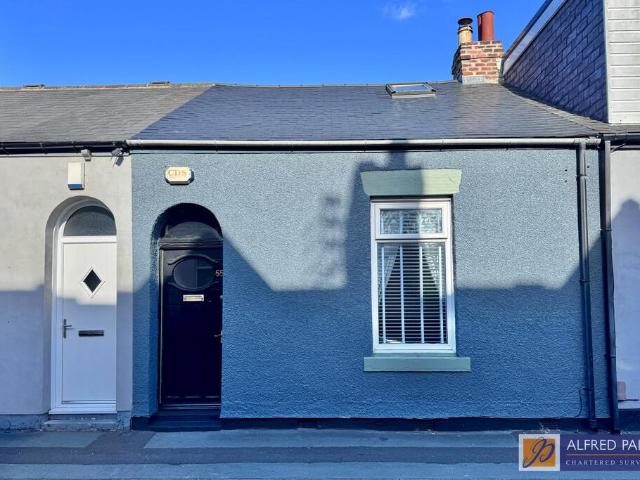 Bungalow for sale in Fulwell, Sunderland