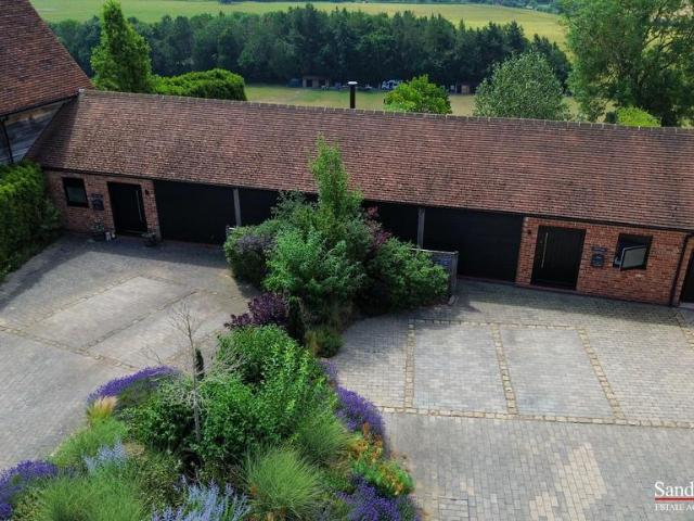 Bungalow for sale in Alderminster, Warwickshire