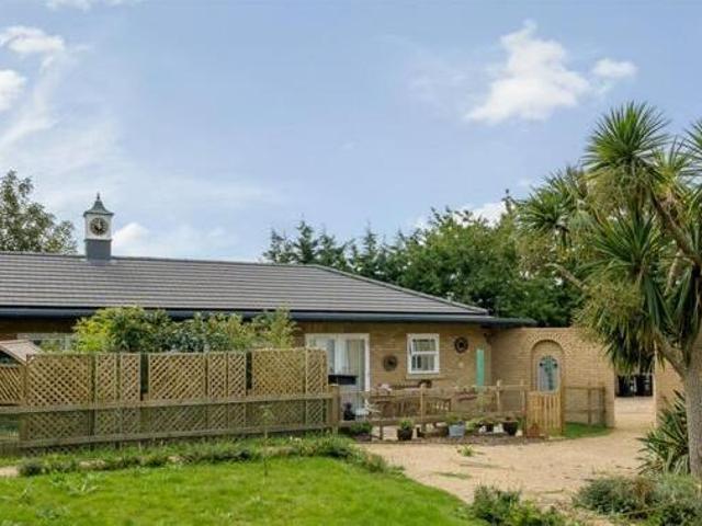 House for sale in Spring Vale, Hampshire